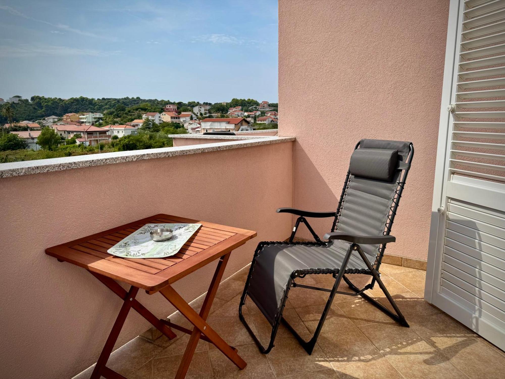 Apartments Maricic Rab Island Palit Exterior foto